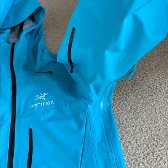 Arc’teryx Alpha SV - Large - Picture 7 of 16